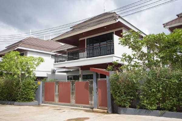 Furnished, 4-Bedroom Pool Villa for Sale with Mountain Views - Ao Nang, Krabi
